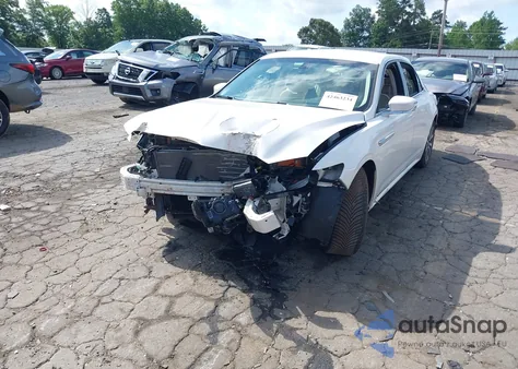 2017 Lincoln Continental Premiere из США, поврежденный, VIN 1LN6L9PK8H5637399